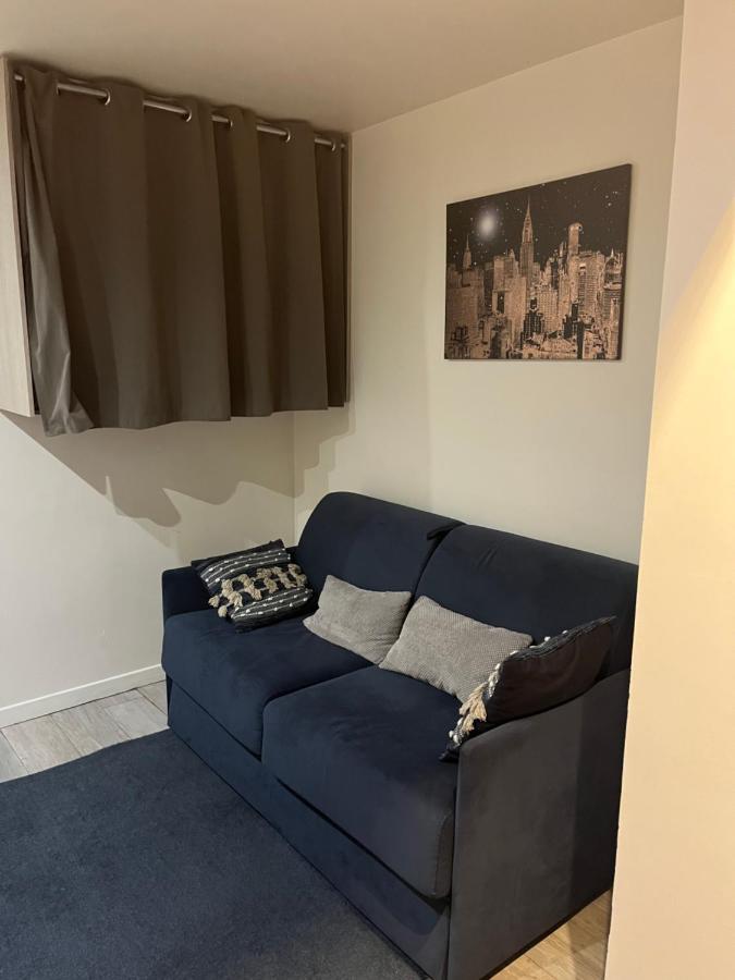 Jolie Studio Rueil-Malmaison Extérieur photo